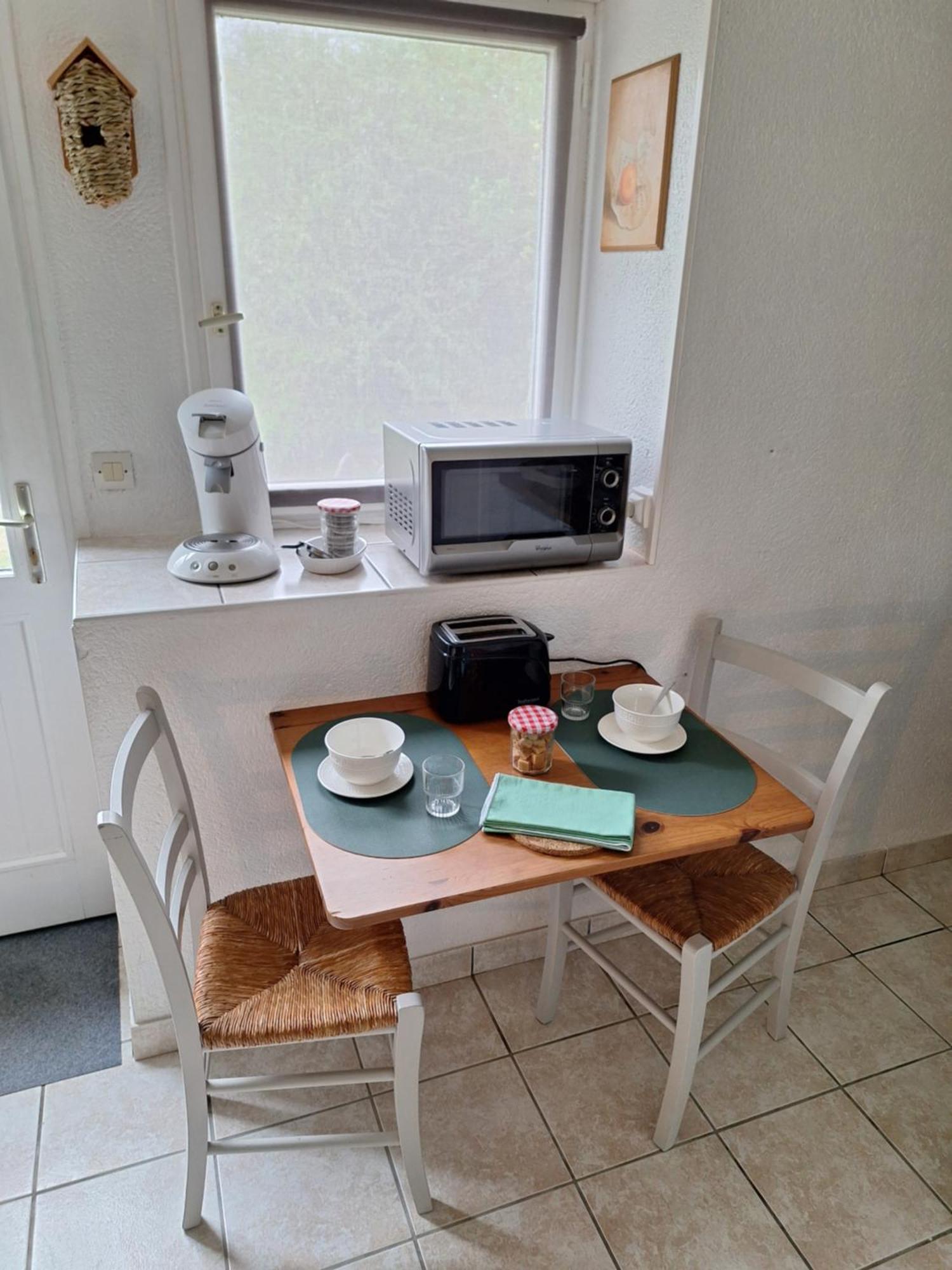 Studio 11, Draps, Linge, Wifi # Longere Bretonne#Morbihan Sulniac Buitenkant foto